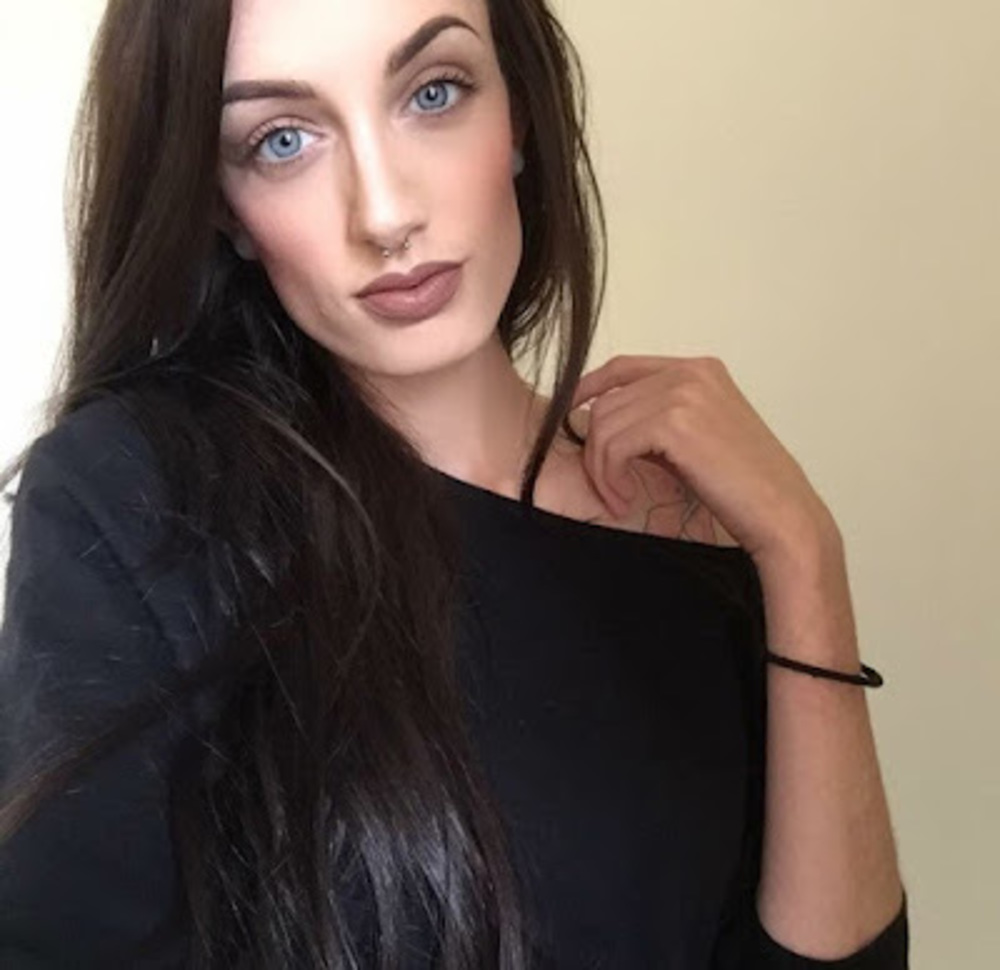 Meet your Posher, Jessica